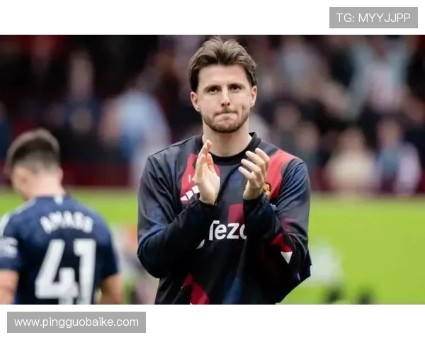 芒特：年轻球员在球队困境中勇敢担当 我为他们感到骄傲